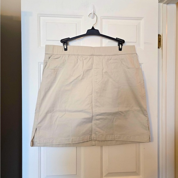 Jag Jeans On The Go Skort Taupe Size 16 NEW Plus 5 Pocket Style Stretch Waist - Picture 1 of 9